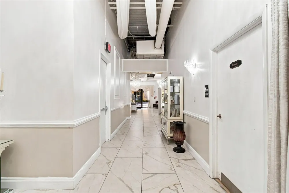 7065 WESTPOINTE BOULEVARD #140 Orlando, FL 32835