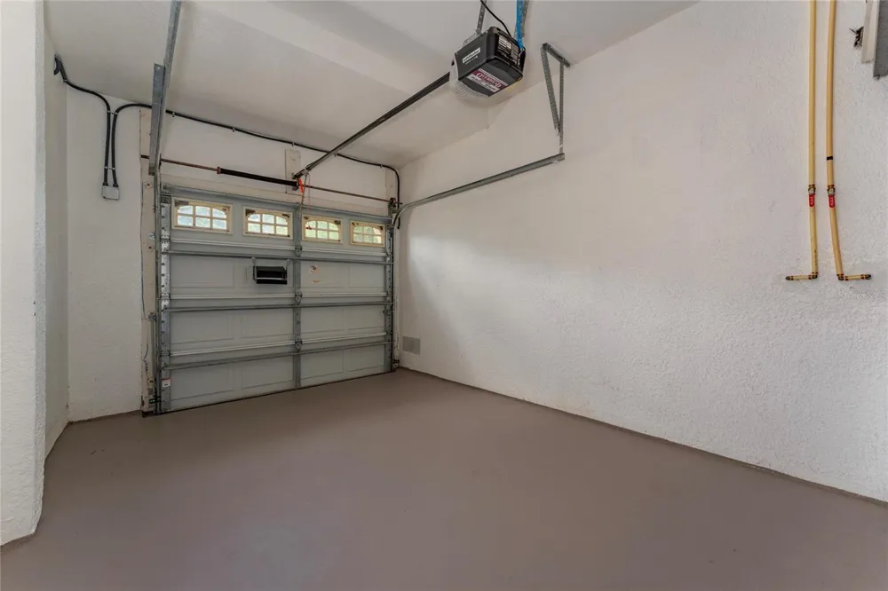 1401 CATHERINE STREET Orlando, FL 32801