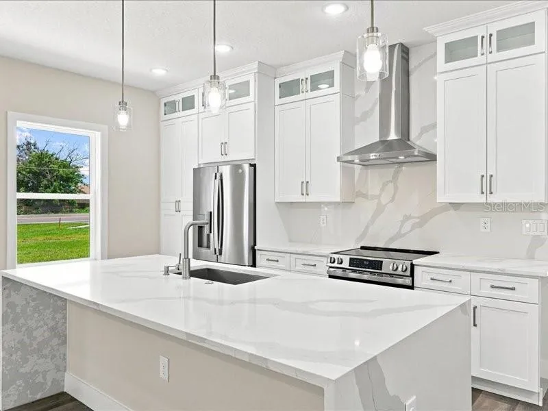 2011 RECKER HIGHWAY Winter Haven, FL 33880