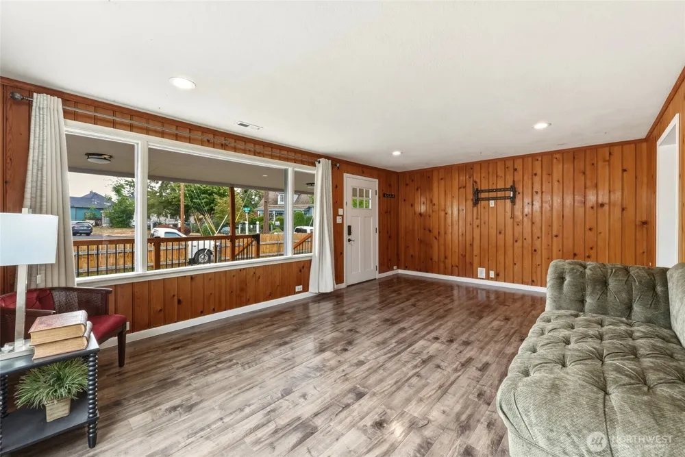 408 S 8th Avenue Walla Walla, WA 99362