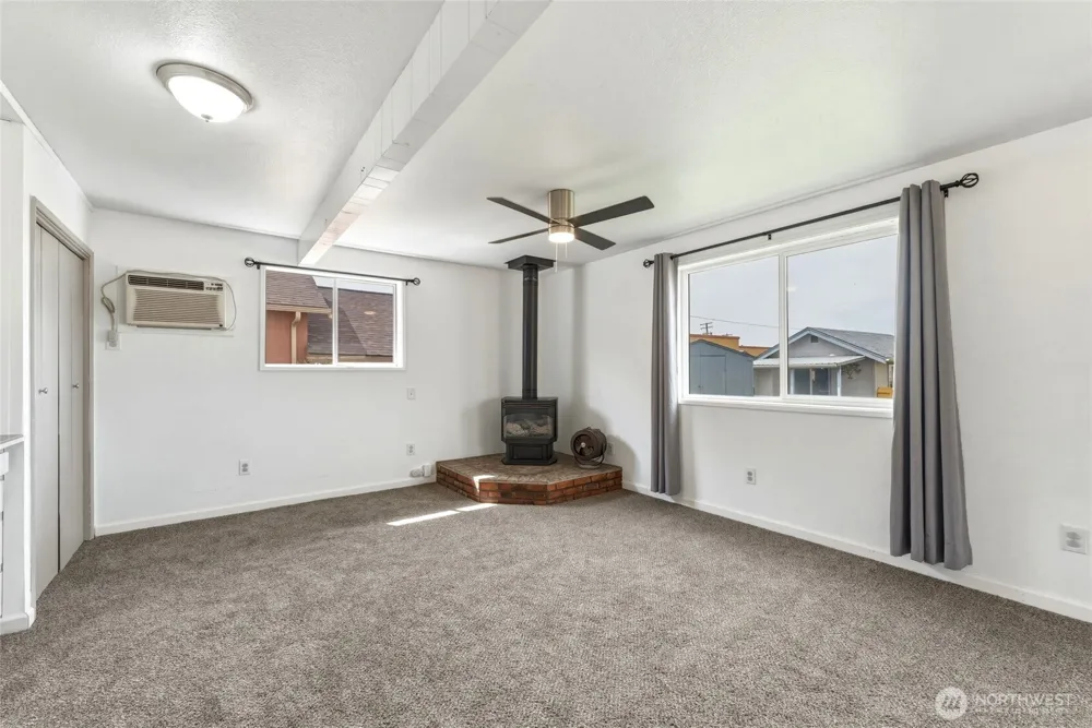 408 S 8th Avenue Walla Walla, WA 99362