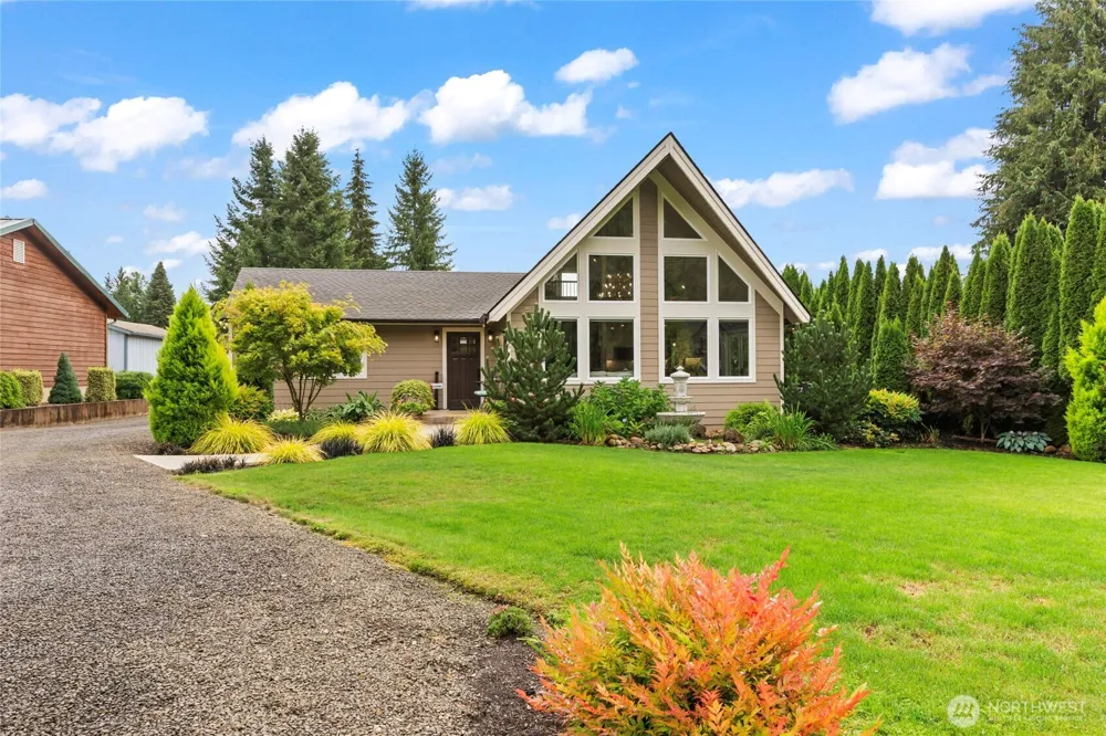 115 Steelhead Drive Silver Creek, WA 98585