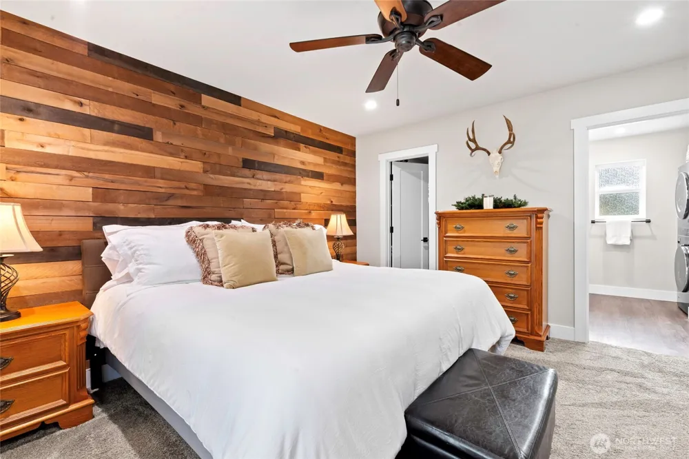 115 Steelhead Drive Silver Creek, WA 98585