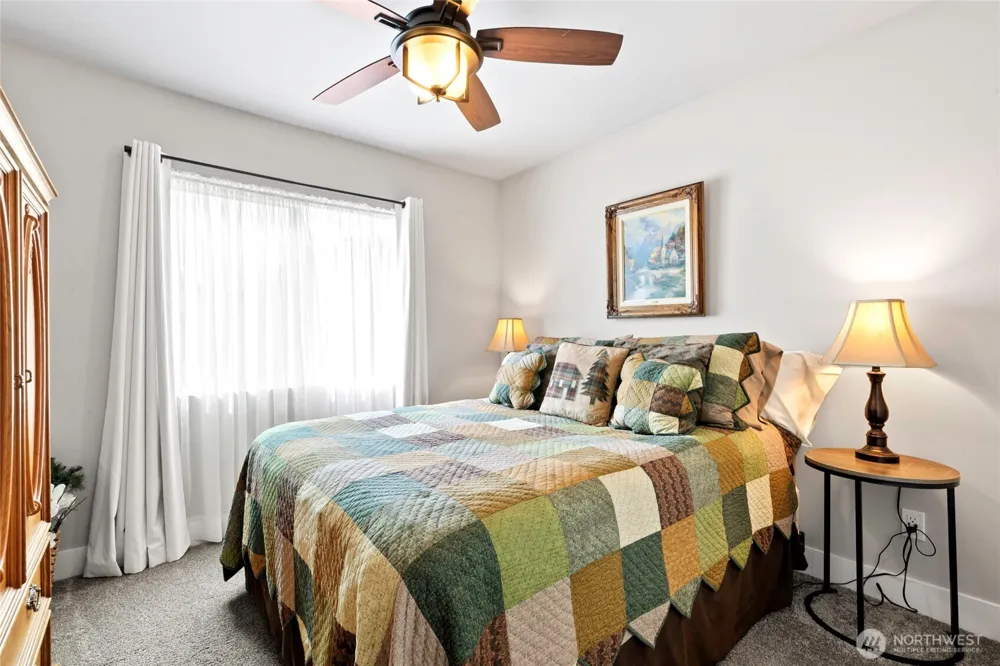 115 Steelhead Drive Silver Creek, WA 98585