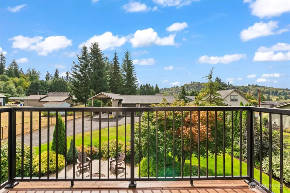 115 Steelhead Drive Silver Creek, WA 98585