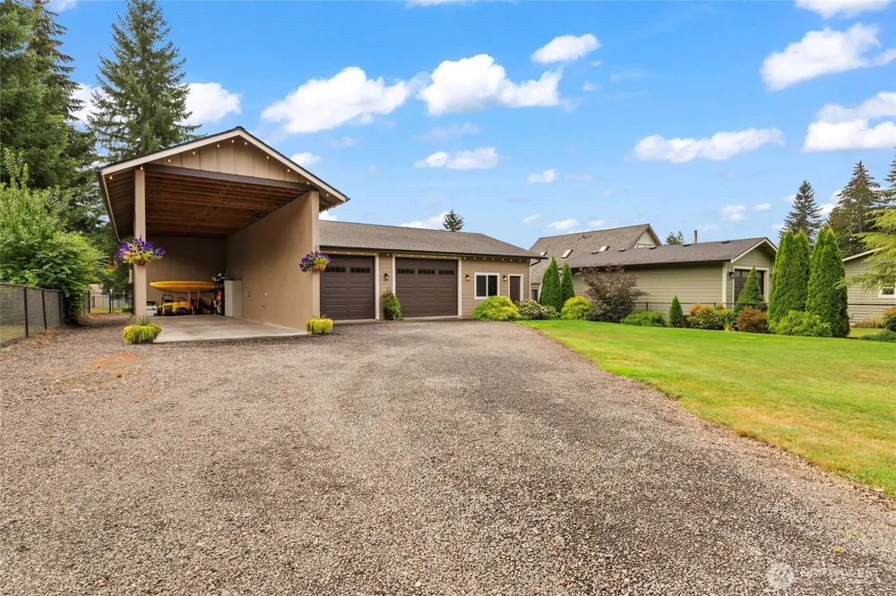 115 Steelhead Drive Silver Creek, WA 98585