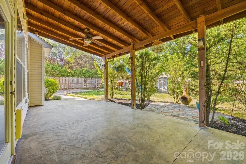 1823 Montague Road Clover, SC 29710