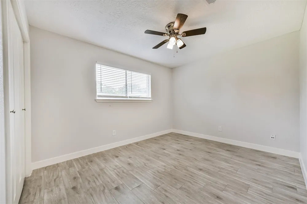 16635 Barcelona Drive Friendswood, TX 77546