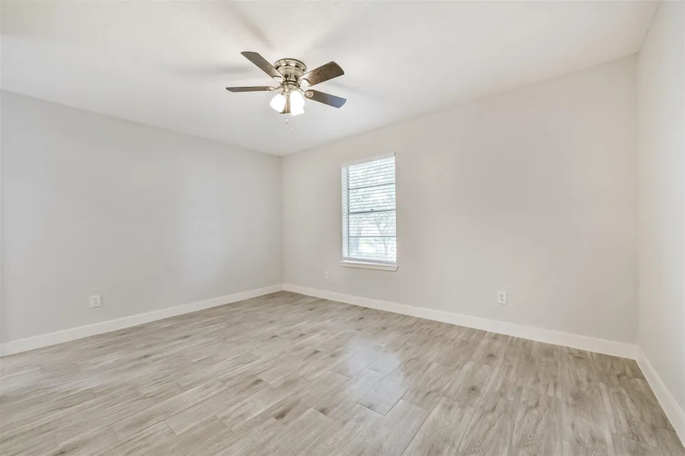 16635 Barcelona Drive Friendswood, TX 77546