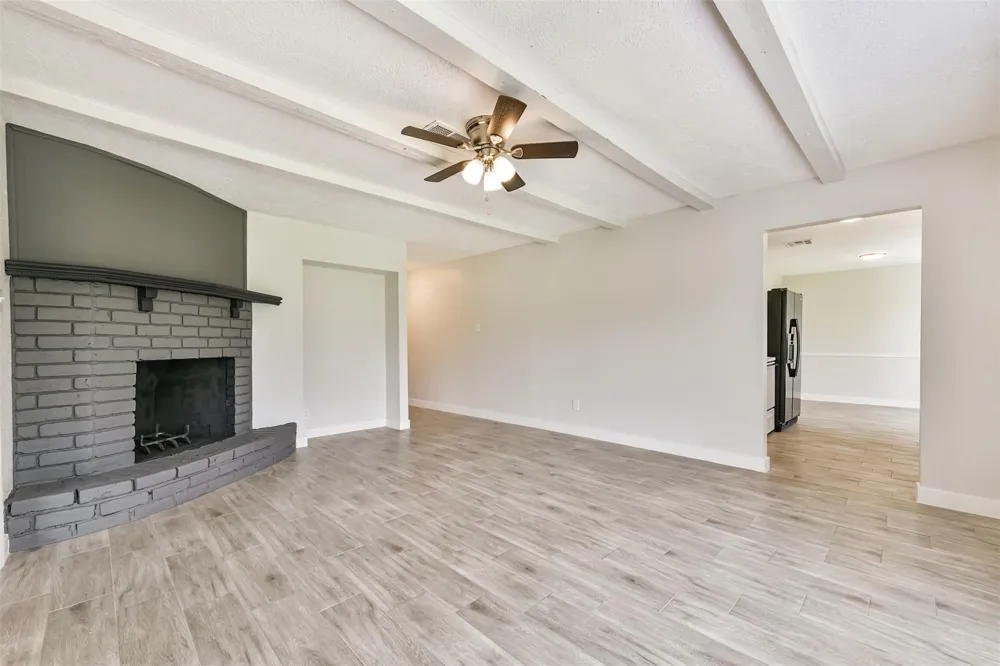 16635 Barcelona Drive Friendswood, TX 77546