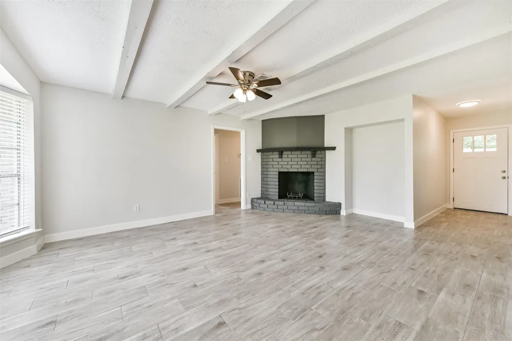 16635 Barcelona Drive Friendswood, TX 77546