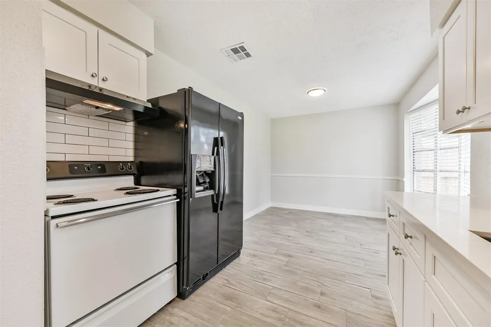 16635 Barcelona Drive Friendswood, TX 77546