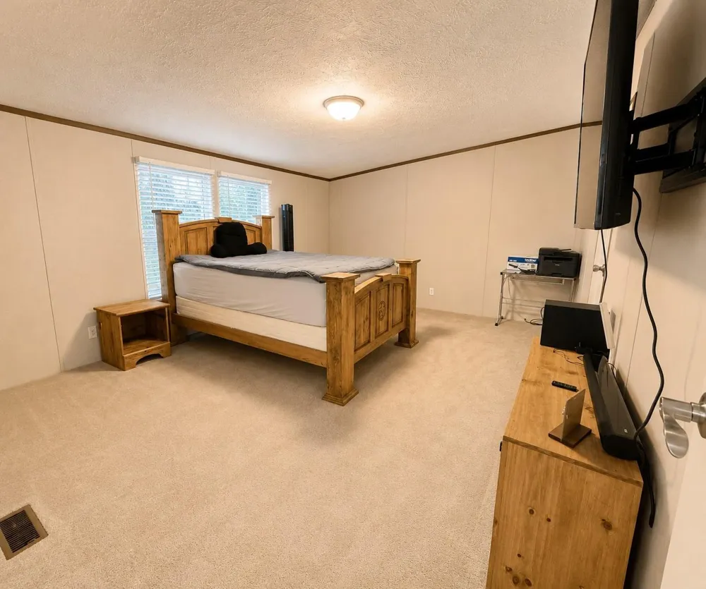 235 Red Oak Onalaska, TX 77360