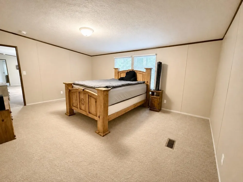 235 Red Oak Onalaska, TX 77360