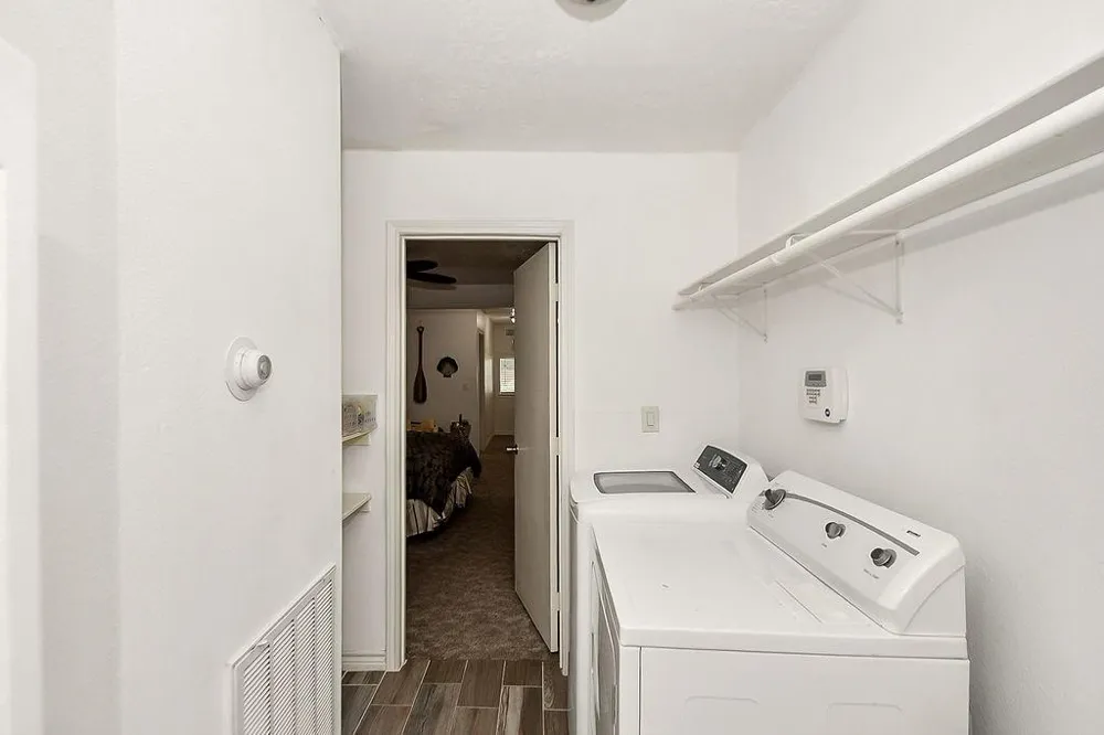 131 5th Street San Leon, TX 77539