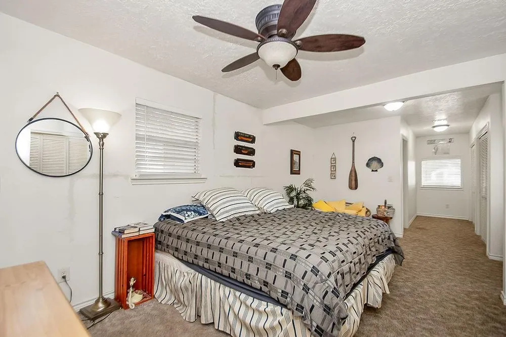 131 5th Street San Leon, TX 77539
