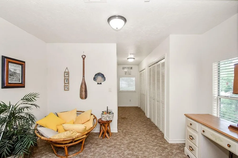 131 5th Street San Leon, TX 77539