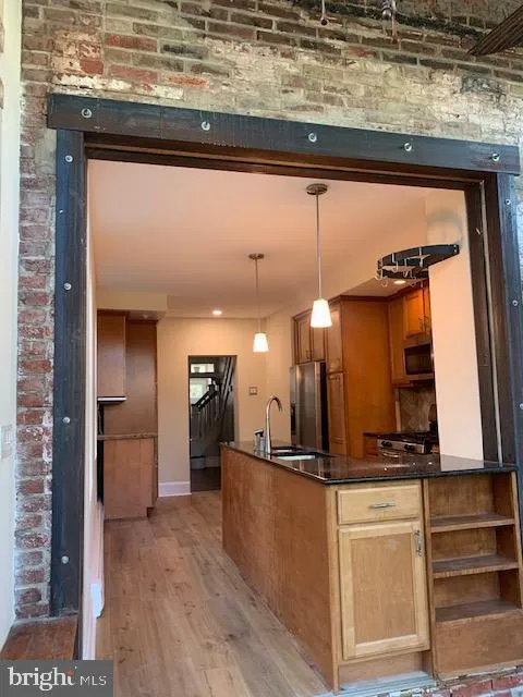 1107 E PALMER STREET Philadelphia, PA 19125