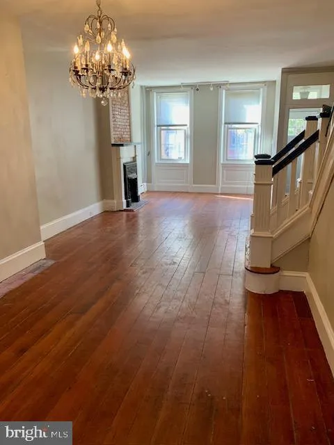 1107 E PALMER STREET Philadelphia, PA 19125