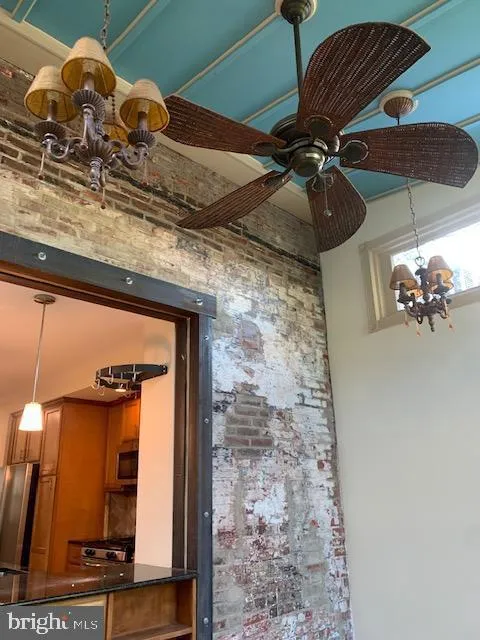 1107 E PALMER STREET Philadelphia, PA 19125