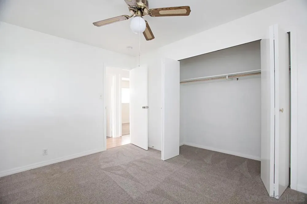 5219 Kesling Street San Diego, CA 92117