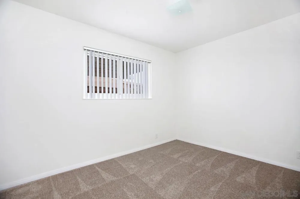 5219 Kesling Street San Diego, CA 92117