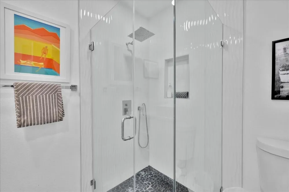 38053 Chris Drive Cathedral City, CA 92234