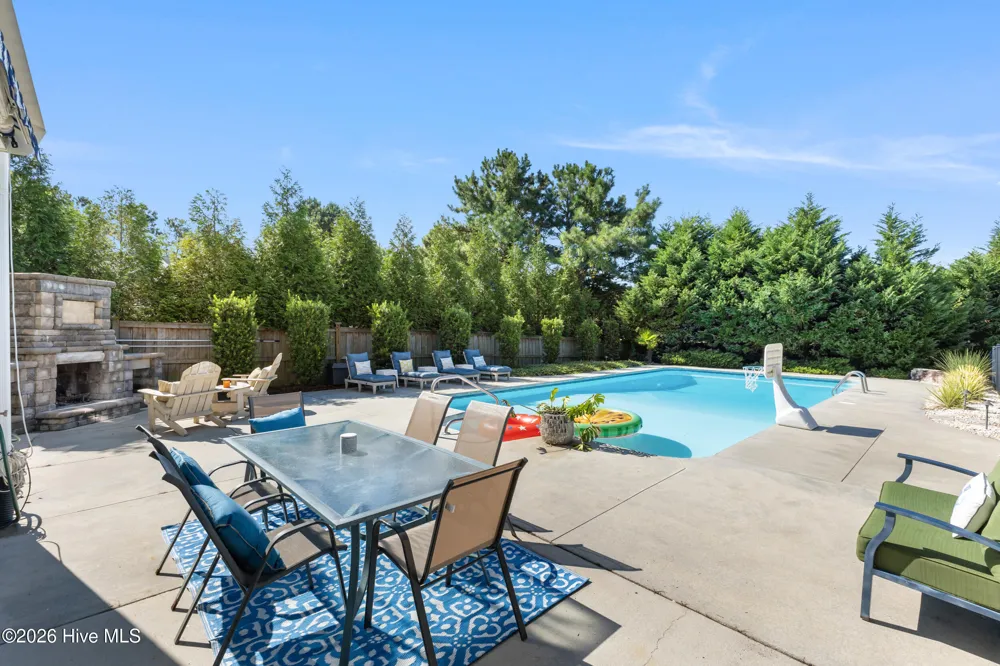 454 Lady Bug Lane Wilmington, NC 28411