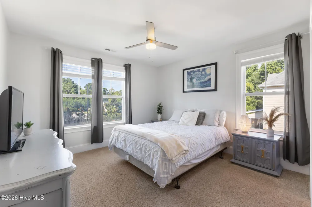 454 Lady Bug Lane Wilmington, NC 28411