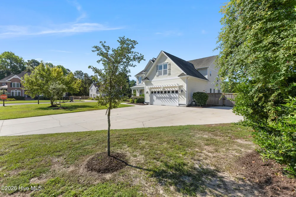 454 Lady Bug Lane Wilmington, NC 28411