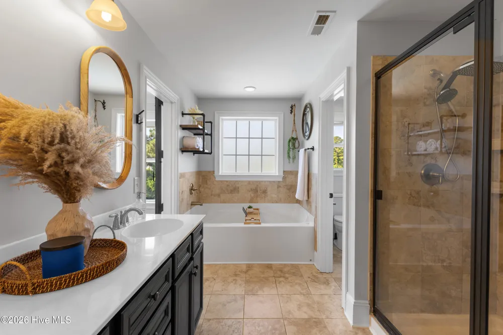 454 Lady Bug Lane Wilmington, NC 28411