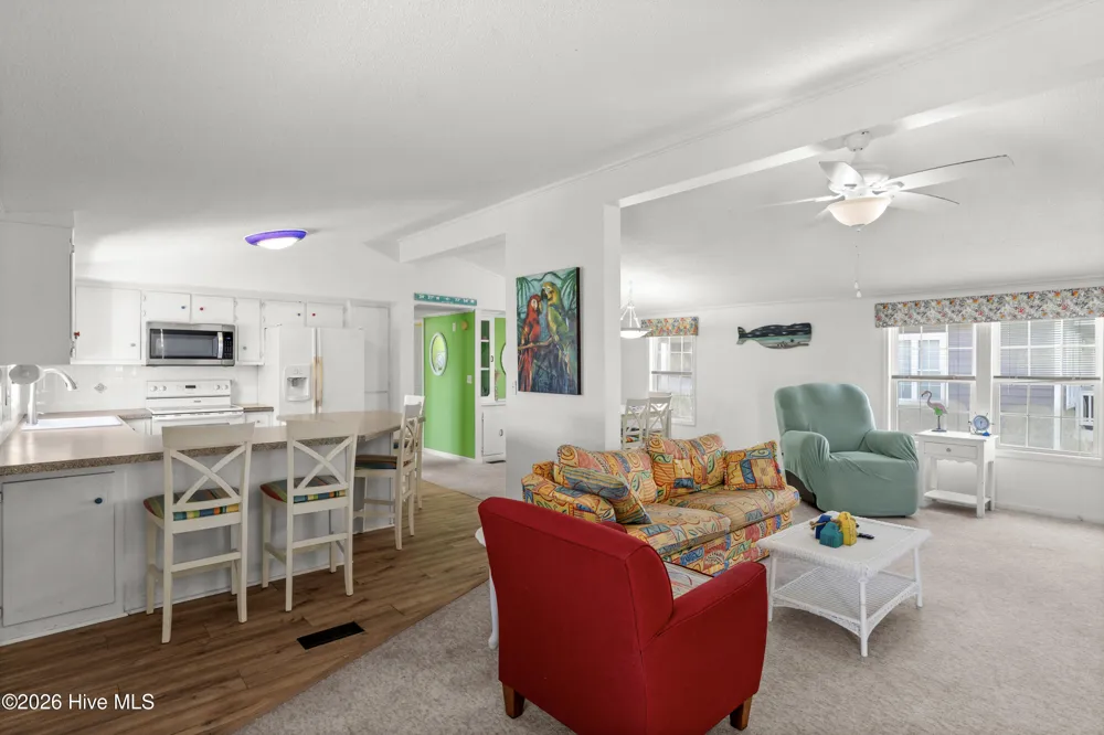 4074 4th Street Surf City, NC 28445