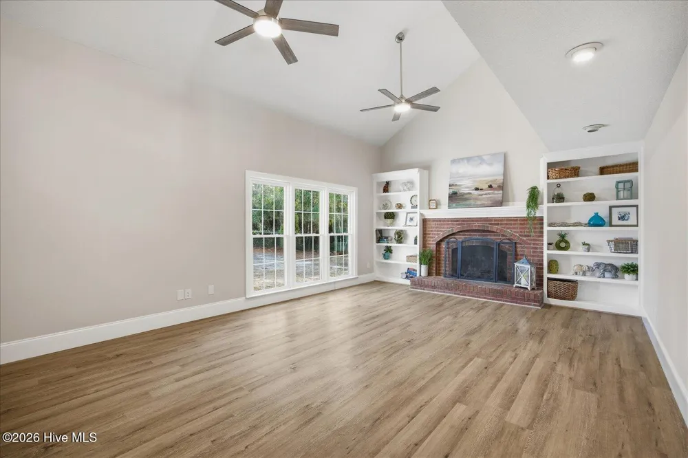 101 Spanish Moss Way Wilmington, NC 28412