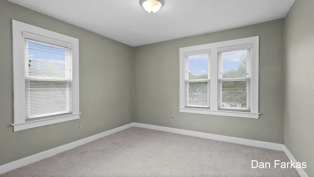 1652 Margaret Avenue SE Grand Rapids, MI 49507