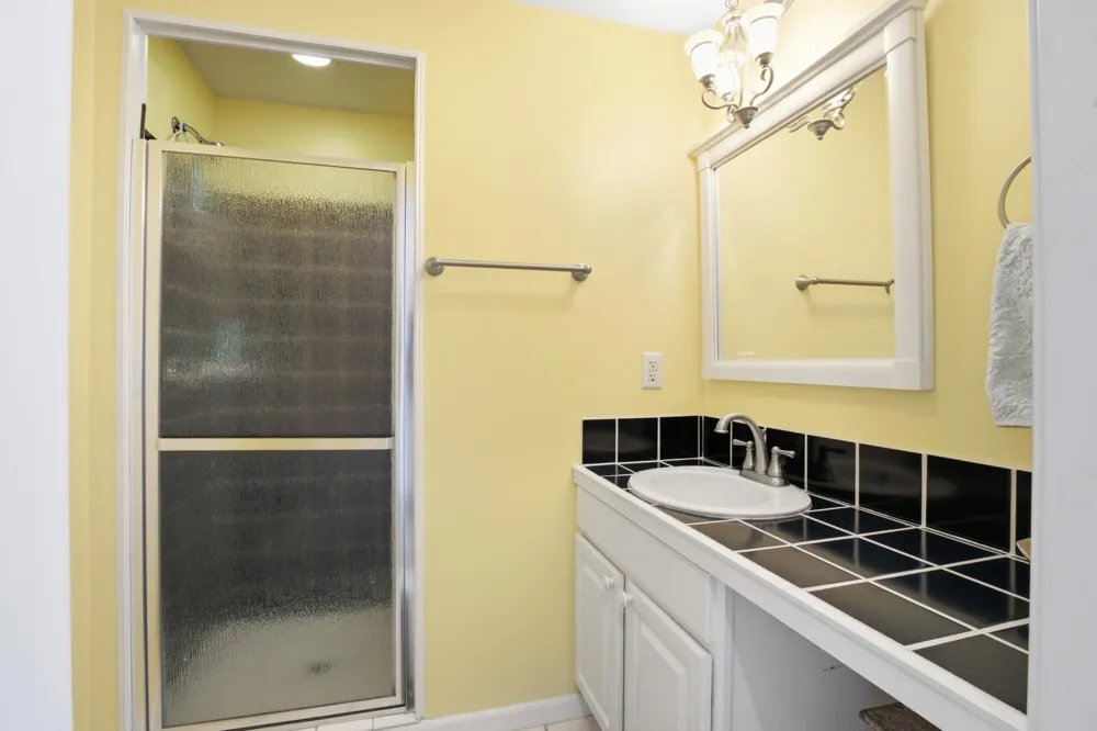 6180 Murray Road #302 Whitehall, MI 49461