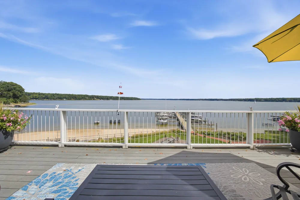 6180 Murray Road #302 Whitehall, MI 49461