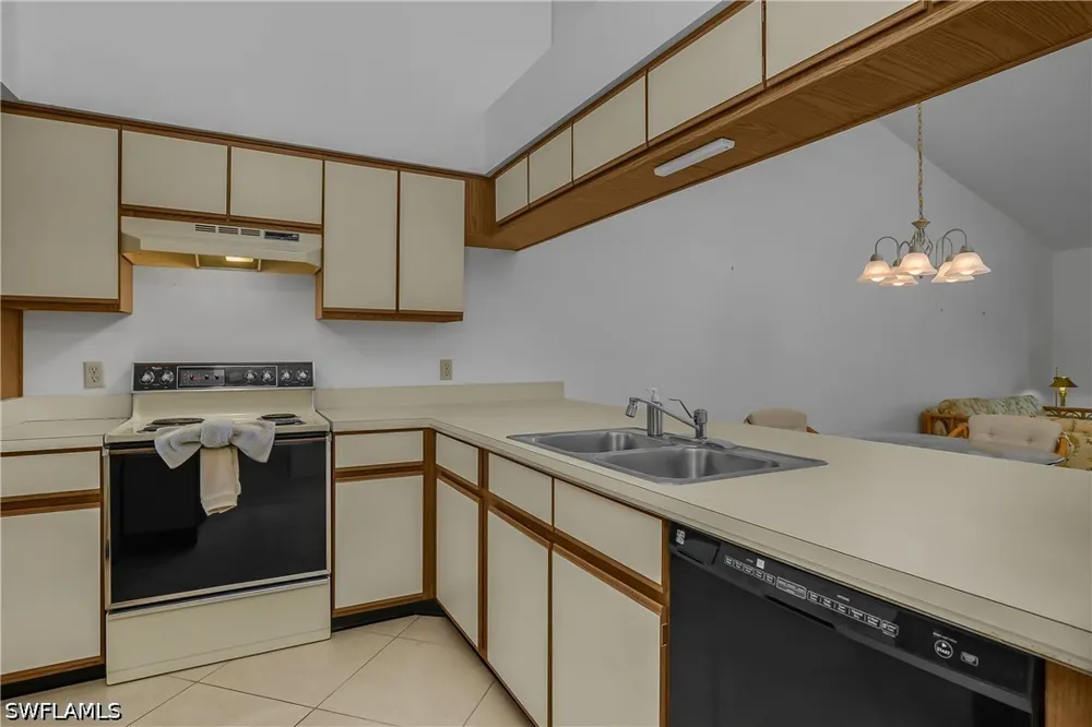 Fox Haven Drive #1302 Naples, FL 34104