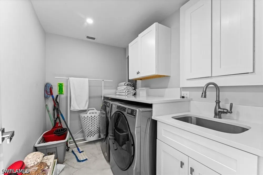 8th Street NE Naples, FL 34120
