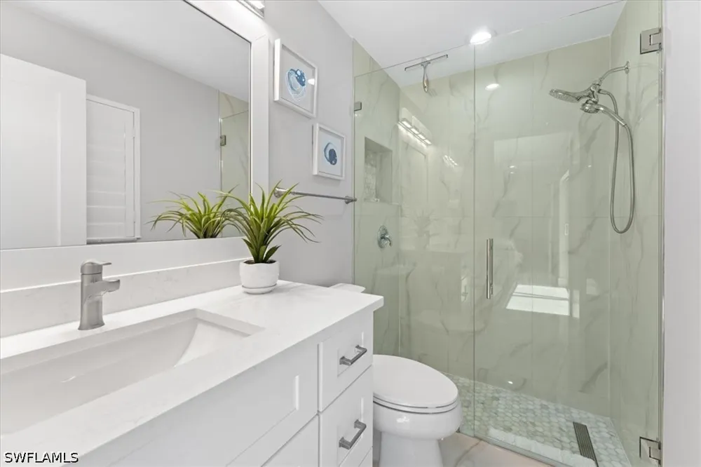 8th Street NE Naples, FL 34120