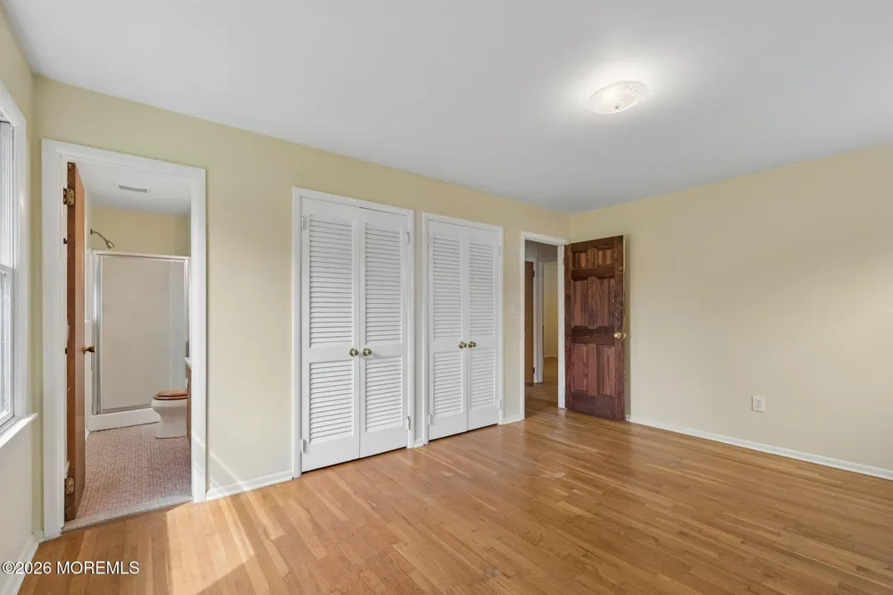 27 Springhill Drive Howell, NJ 07731