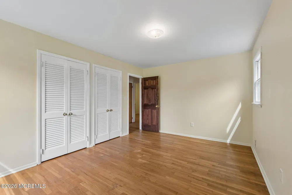 27 Springhill Drive Howell, NJ 07731