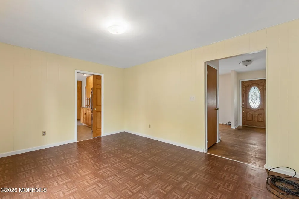 27 Springhill Drive Howell, NJ 07731