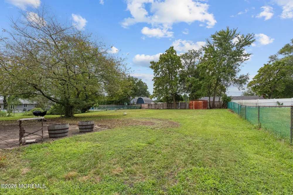 27 Springhill Drive Howell, NJ 07731