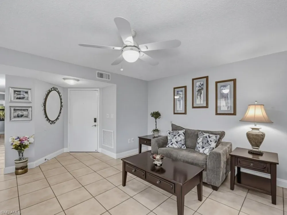 1544 Mainsail Drive #7 Naples, FL 34114