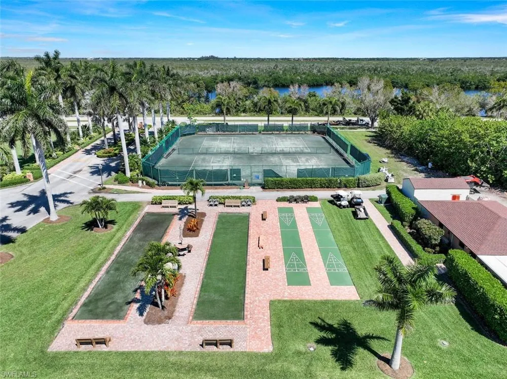 1544 Mainsail Drive #7 Naples, FL 34114