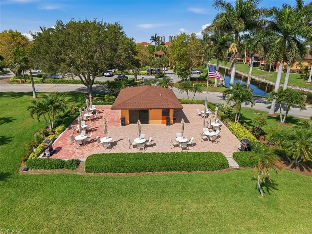 1544 Mainsail Drive #7 Naples, FL 34114