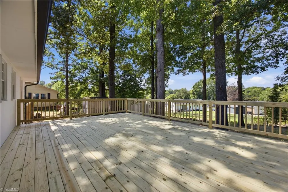 3 Woodclub Court Greensboro, NC 27406