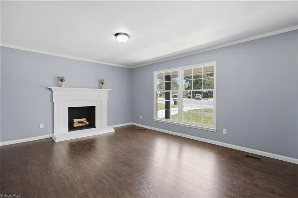 3 Woodclub Court Greensboro, NC 27406