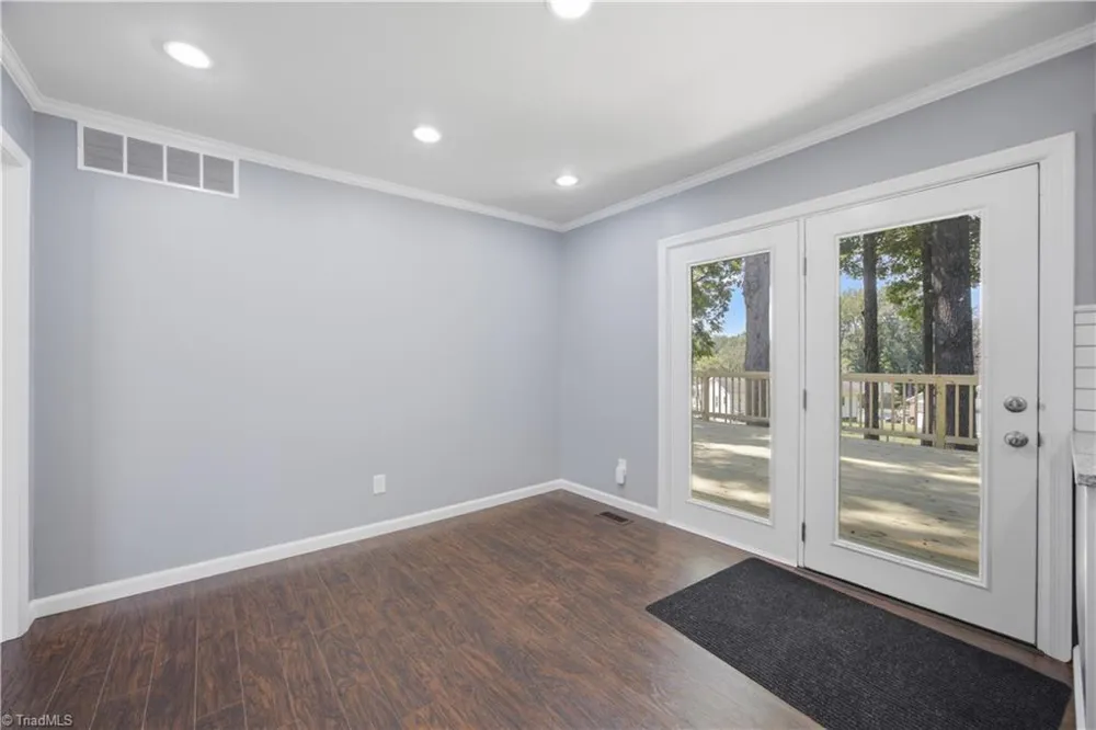 3 Woodclub Court Greensboro, NC 27406