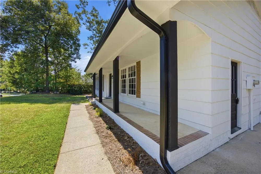 3 Woodclub Court Greensboro, NC 27406